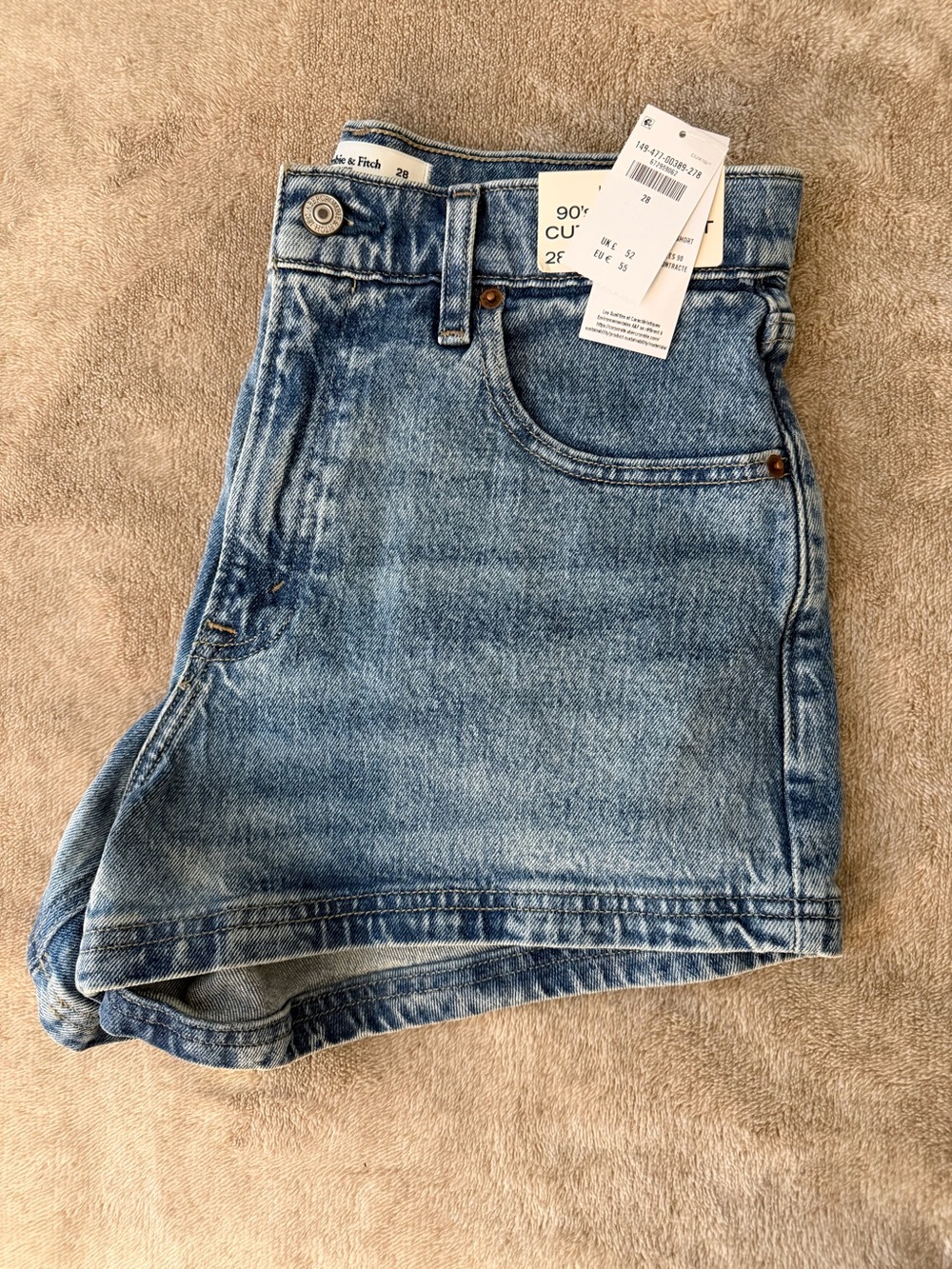NWT Abercrombie High rise 90s relaxed cutoff short - Picture 4 of 6